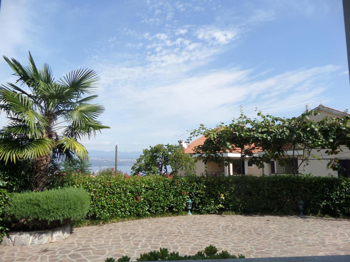 Family Friendly Apartments With A Swimming Pool Lovran, Opatija - 14178 Exterior foto