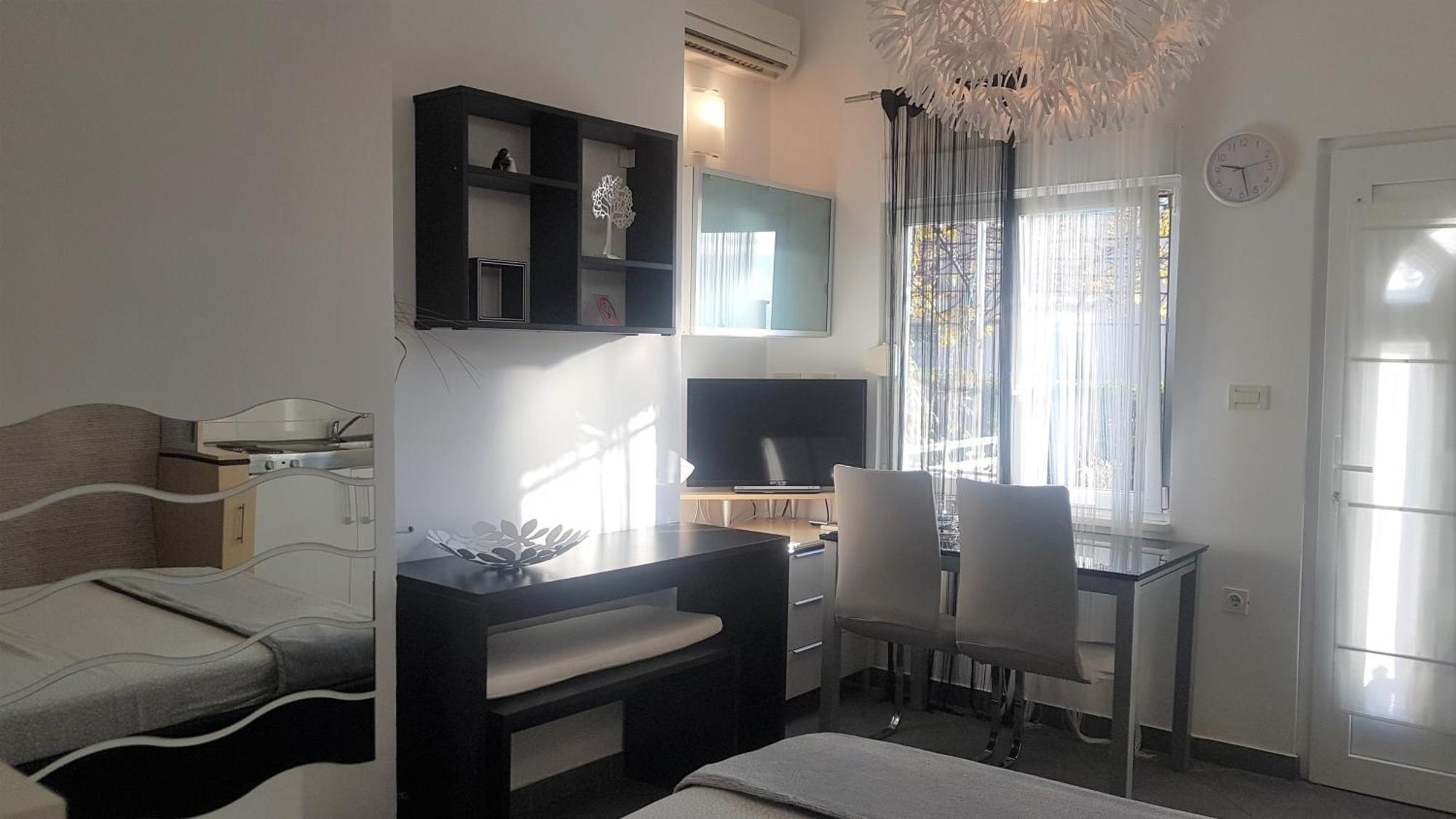 Family Friendly Apartments With A Swimming Pool Lovran, Opatija - 14178 Exterior foto