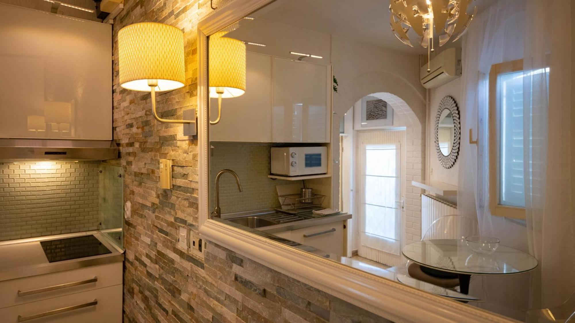 Family Friendly Apartments With A Swimming Pool Lovran, Opatija - 14178 Zimmer foto